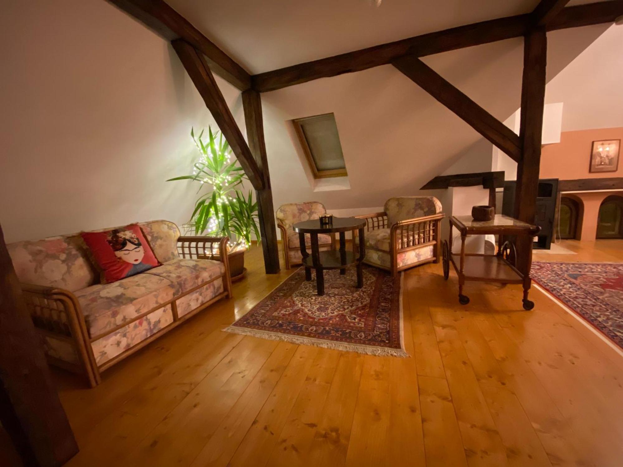 Rose'S Oldtown Apartment Брашов Экстерьер фото