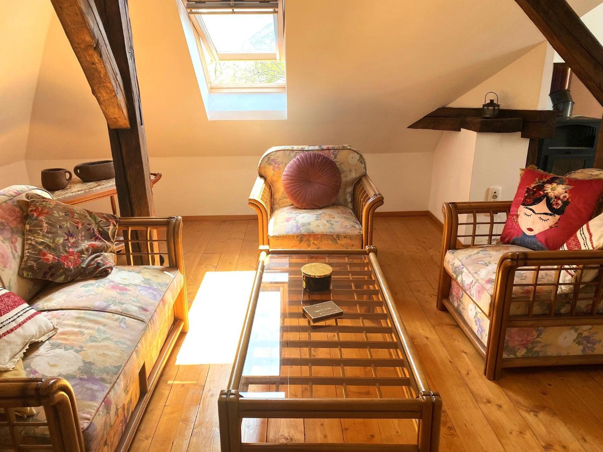 Rose'S Oldtown Apartment Брашов Экстерьер фото