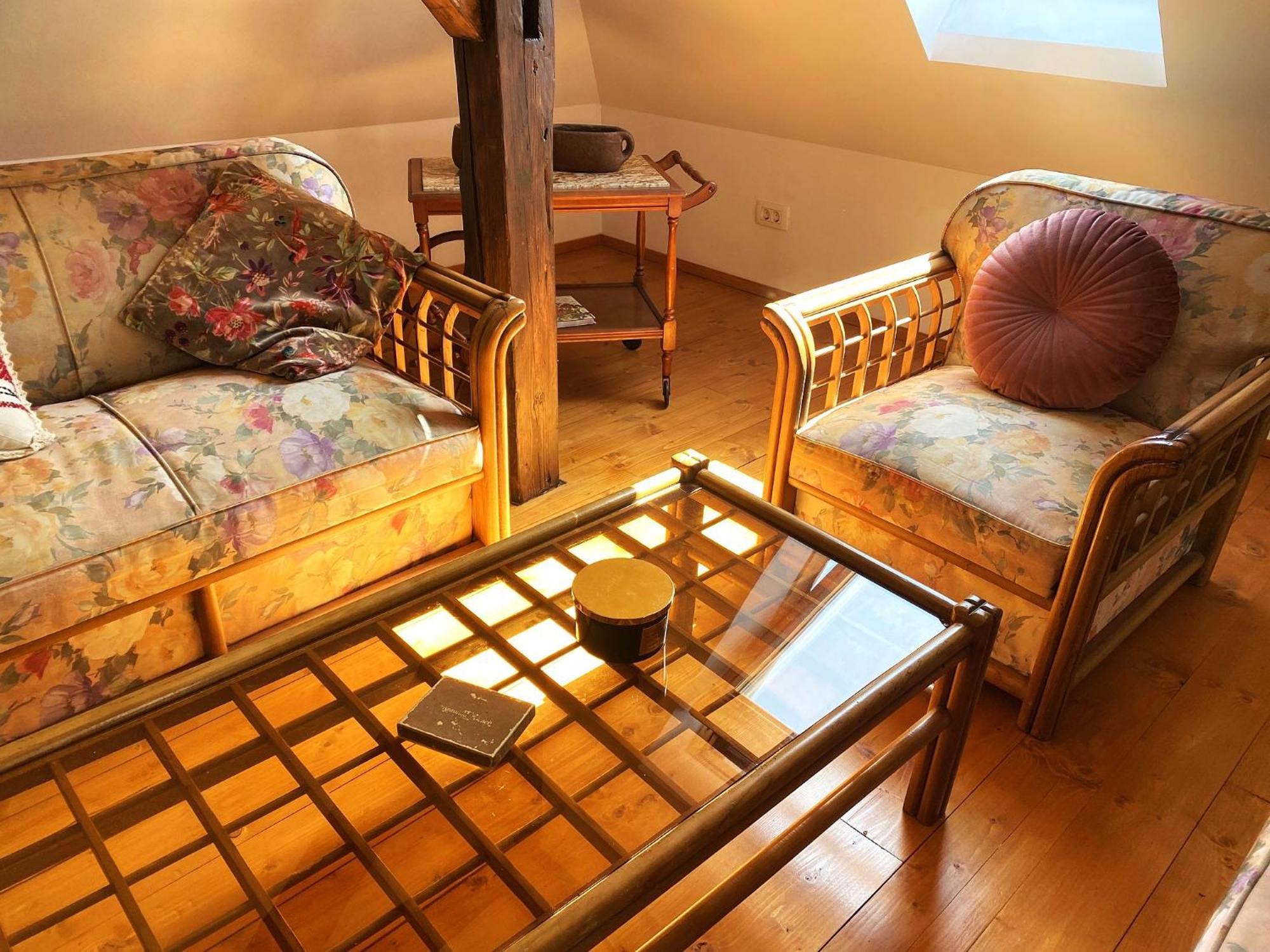 Rose'S Oldtown Apartment Брашов Экстерьер фото